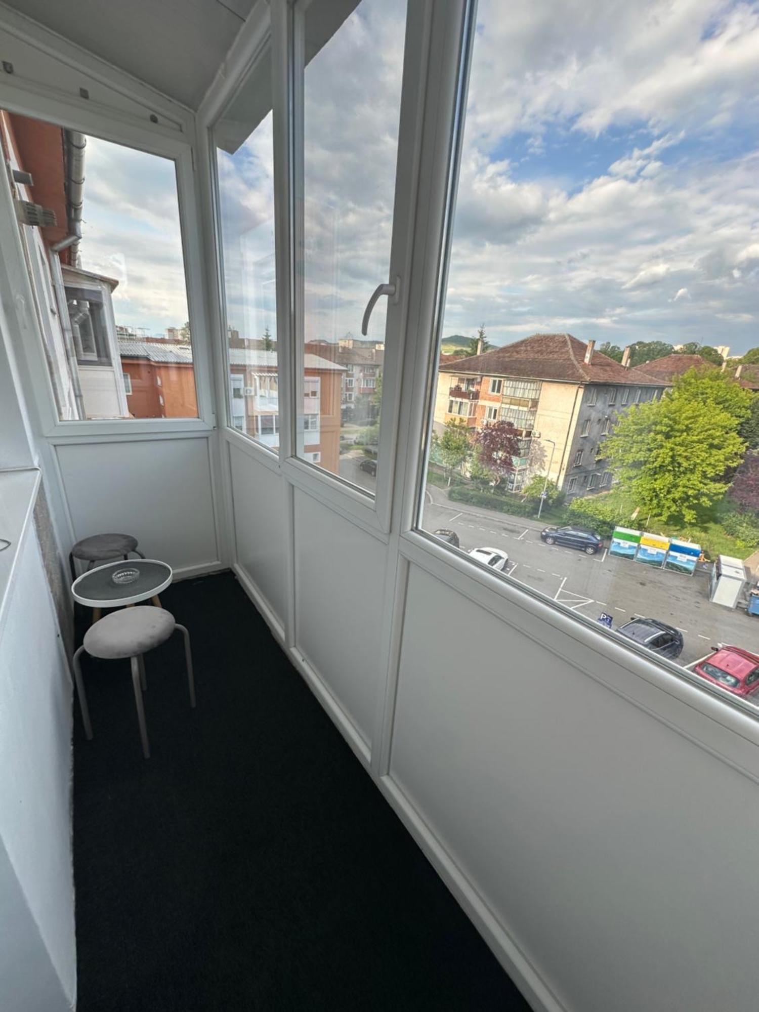Apartament Ultra Central 3 Apartment Hunedoara Luaran gambar